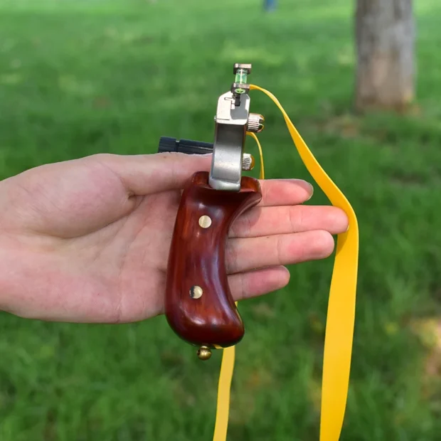 High Quality 98K Laser Slingshot - Image 7