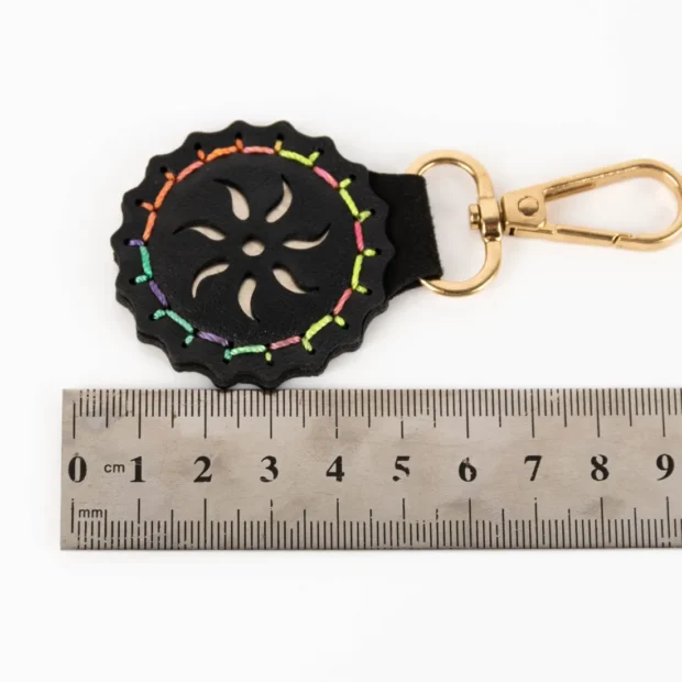 The hook magnet can attract steel balls and fish swim bladders - Image 3